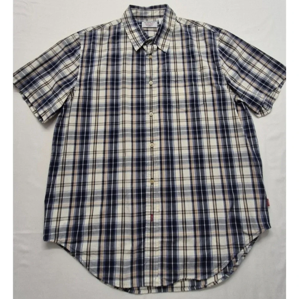 Levi Strauss men's‎ blue plaid Button up shirt XL short sleeve pocket Cotton